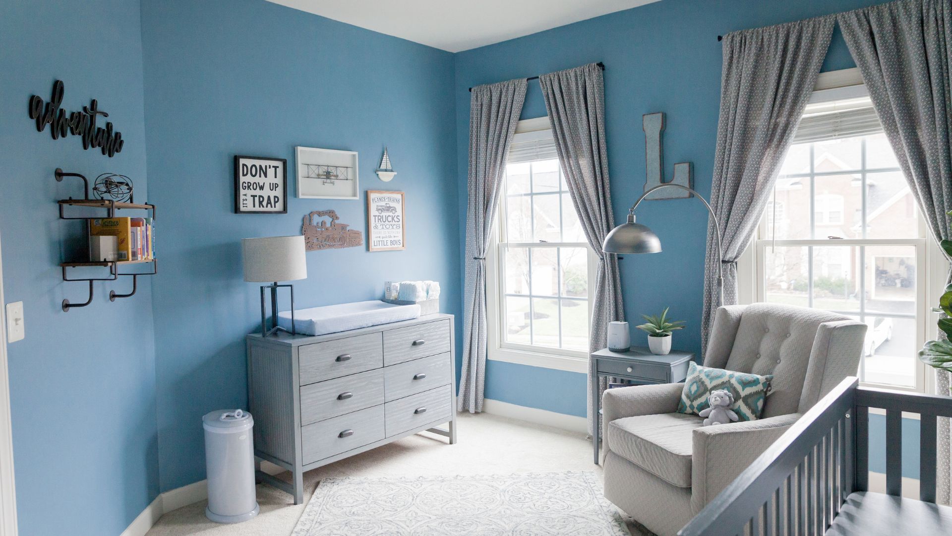 MADE4BABY BOUTIQUE -MADE4BABY BOUTIQUE White Modern Skincare Products Presentation