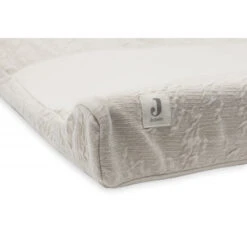 Housse De Matelas à Langer JOLLEIN Nougat Soft Waves -MADE4BABY BOUTIQUE housse de matelas a langer jollein nougat soft waves 2