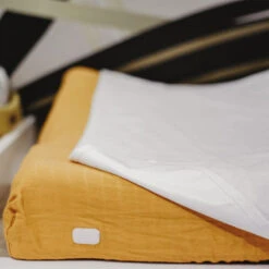 Housse De Sofalange En Mousseline + éponge BEABA Miel -MADE4BABY BOUTIQUE housse de sofalange en mousseline eponge beaba miel 2