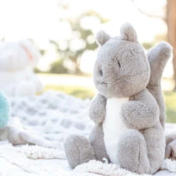 Peluche écureuil 24 Cm OB DESIGNS Beige -MADE4BABY BOUTIQUE peluche ecureuil 24 cm ob designs beige 1