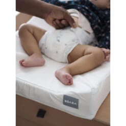 Plan à Langer Incliné Sofalange BEABA Blanc 13 Plan à Langer Incliné Sofalange BEABA Blanc -MADE4BABY BOUTIQUE plan a langer incline sofalange beaba blanc 4
