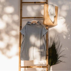 Poncho De Bain En éponge Jacquard LITTLE DUTCH Blue -MADE4BABY BOUTIQUE poncho de bain en eponge jacquard little dutch blue 2