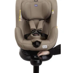 Siege-auto Seat2fit I-Size CHICCO Desert Taupe -MADE4BABY BOUTIQUE siege auto seat2fit i size chicco desert taupe 3