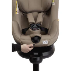 Siege-auto Seat2fit I-Size CHICCO Desert Taupe -MADE4BABY BOUTIQUE siege auto seat2fit i size chicco desert taupe 4